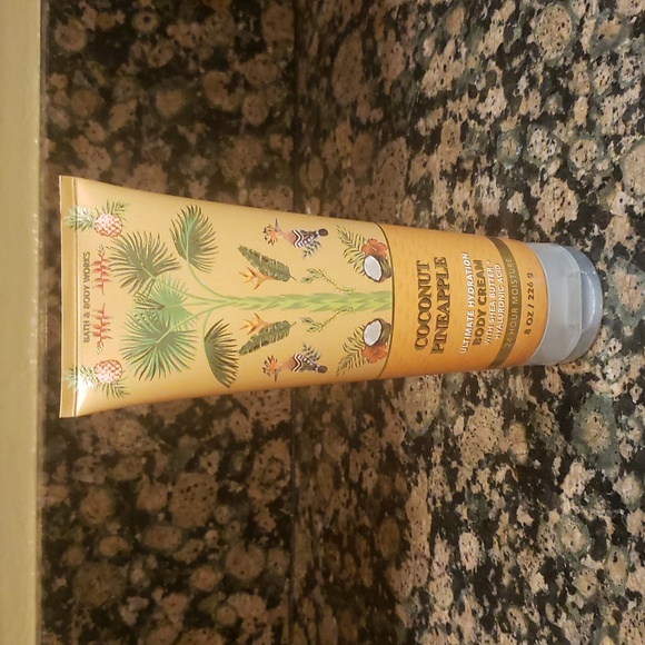 Bath & Body Works Bath & Body Bbw Coconut Pineapple Body Cream 223